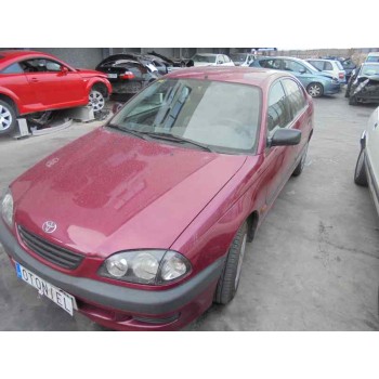 toyota avensis berlina (t 22) del año 1999