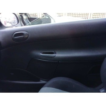 peugeot 206 berlina del año 2004