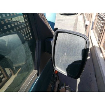 mercedes-benz vito (w638) combi del año 2000