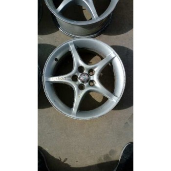 toyota avensis berlina (t 22) del año 1999