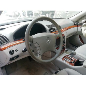 mercedes-benz clase s (w220) berlina del año 2003