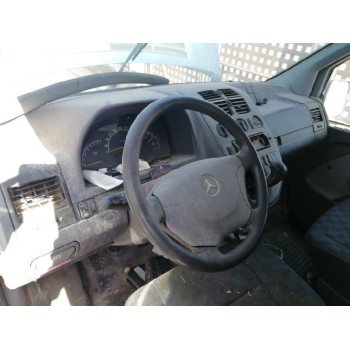 mercedes-benz vito (w638) combi del año 2000