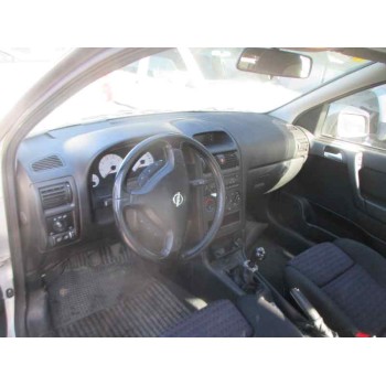 opel astra g berlina del año 1999