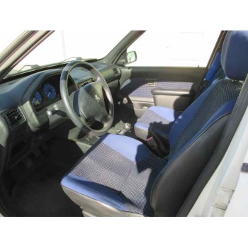 peugeot 106 (s2) del año 2001