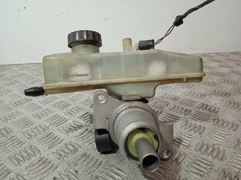 Recambio de bomba freno para mercedes-benz sprinter 02.00  caja cerrada 311 cdi (903.661-662) referencia OEM IAM A0024314502 TUB