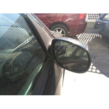 peugeot 206 berlina del año 2003