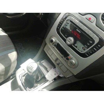 ford focus berlina (cap) del año 2008