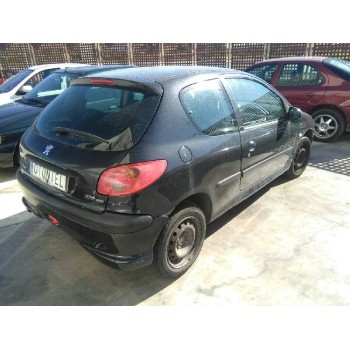 peugeot 206 berlina del año 2003