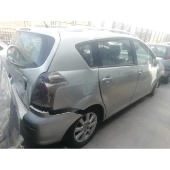 toyota corolla verso (r1) del año 2004