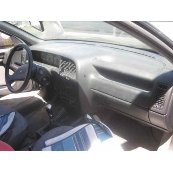 citroën xantia berlina del año 1993