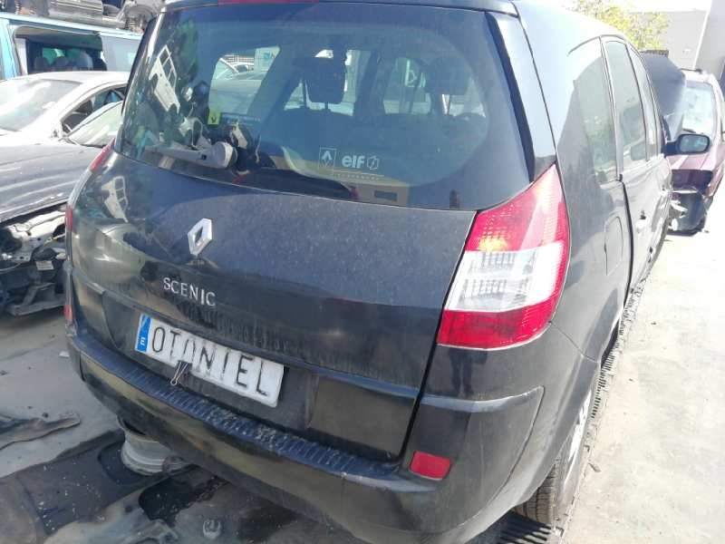 renault grand scenic del año 2005