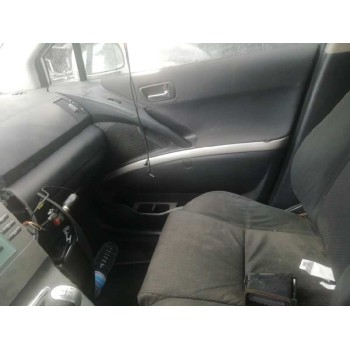 toyota corolla verso (r1) del año 2004