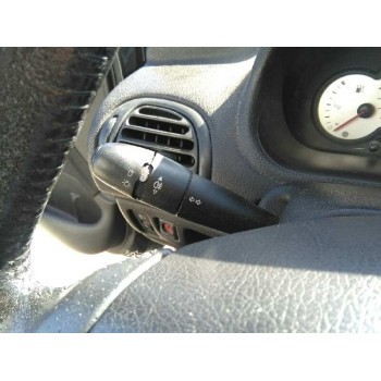 peugeot 206 berlina del año 2003