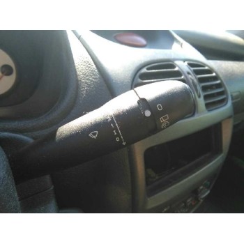 peugeot 206 berlina del año 2003