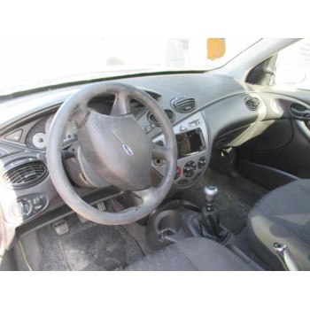 ford focus berlina (cak) del año 1999