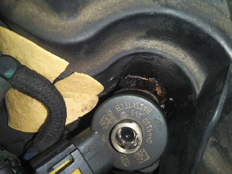 Recambio de inyector para opel zafira b cosmo referencia OEM IAM 0445110165  