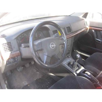 opel vectra c berlina del año 2002