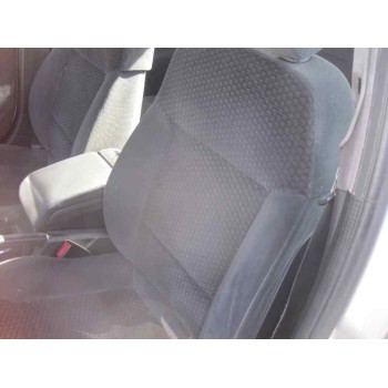 opel vectra c berlina del año 2002