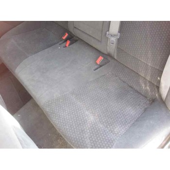 opel vectra c berlina del año 2002