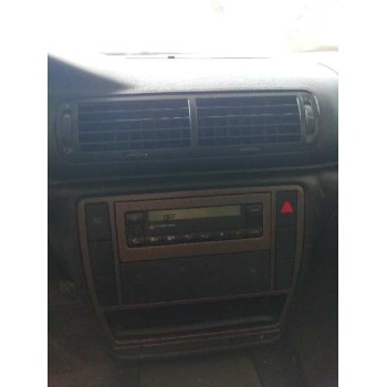 volkswagen passat berlina (3b2) del año 1999