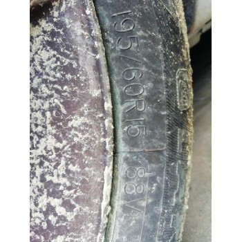 toyota corolla (e12) del año 2003