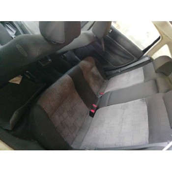 volkswagen passat berlina (3b2) del año 1999