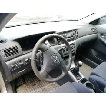 toyota corolla (e12) del año 2003