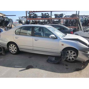 nissan primera berlina (p11) del año 1999