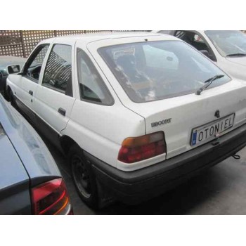 ford escort berlina del año 1992