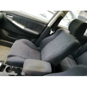 toyota corolla (e12) del año 2003