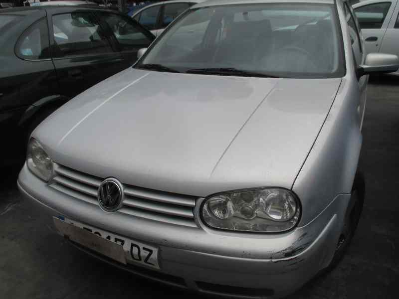VOLKSWAGEN GOLF IV BERLINA (1J1)