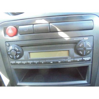 seat ibiza (6l1) del año 2005