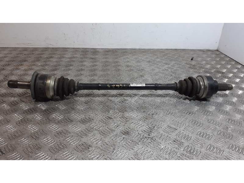 Recambio de transmision trasera izquierda para bmw serie 1 lim. (f20) 1.6 turbodiesel referencia OEM IAM 7624206 33208680348 332