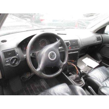 volkswagen golf iv berlina (1j1) del año 1999