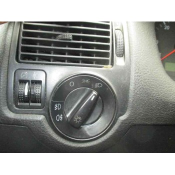 volkswagen golf iv berlina (1j1) del año 1999