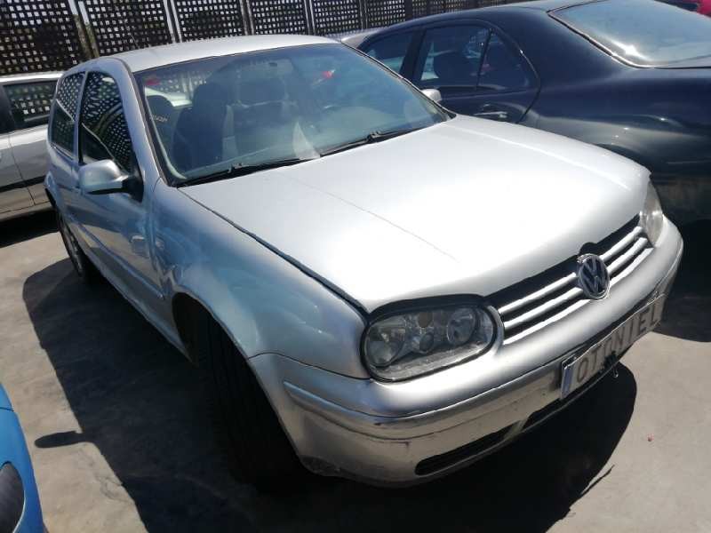 VOLKSWAGEN GOLF IV BERLINA (1J1)