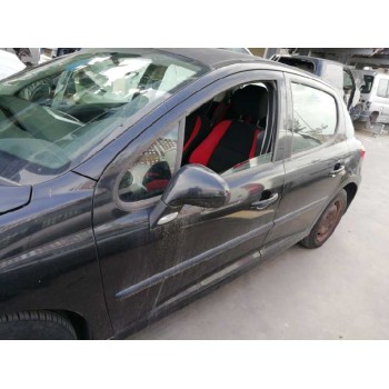 peugeot 207 del año 2006