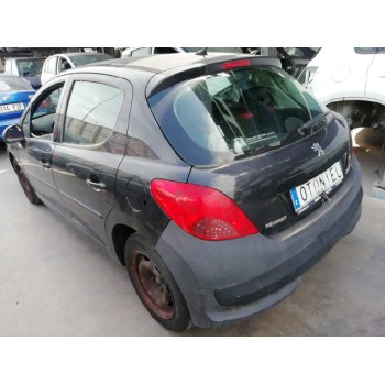 peugeot 207 del año 2006