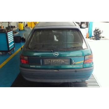 OPEL ASTRA F BERLINA