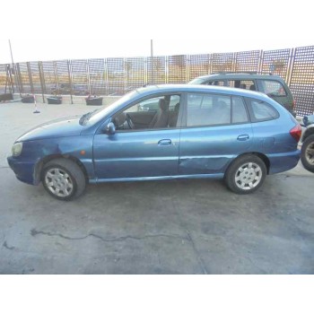 kia rio del año 2001