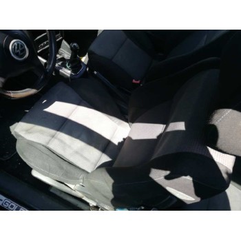 volkswagen golf iv berlina (1j1) del año 2002