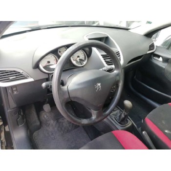 peugeot 207 del año 2006