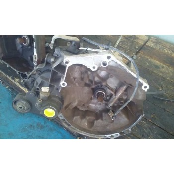 Recambio de caja cambios para citroën saxo 1.4 sx referencia OEM IAM 20CF11 110.778KM 
