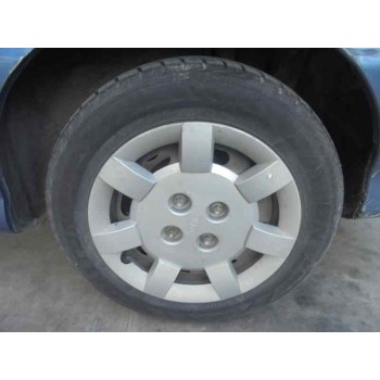 kia rio del año 2001