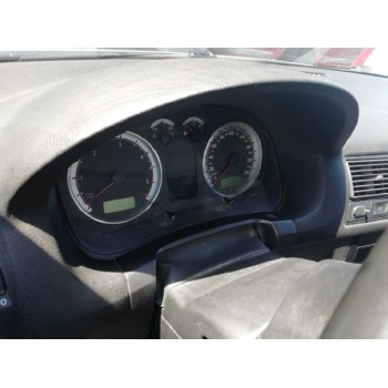 volkswagen golf iv berlina (1j1) del año 2002