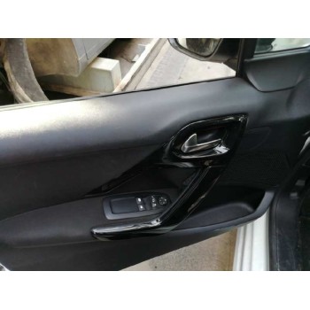 peugeot 208 del año 2015