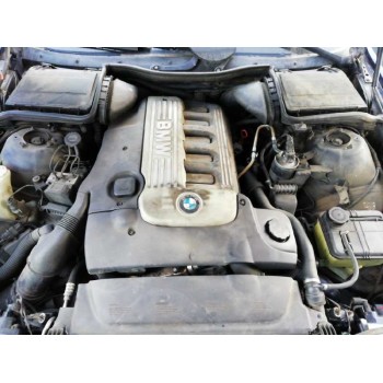 bmw serie 5 berlina (e39) del año 2004