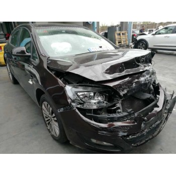 opel astra j lim. del año 2014