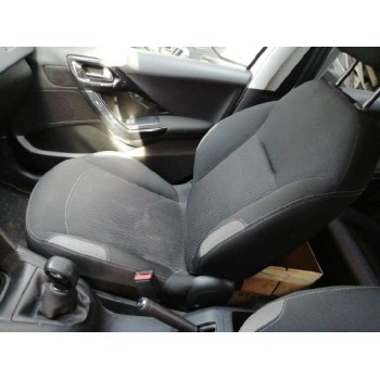 peugeot 208 del año 2015