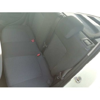 opel corsa d del año 2012